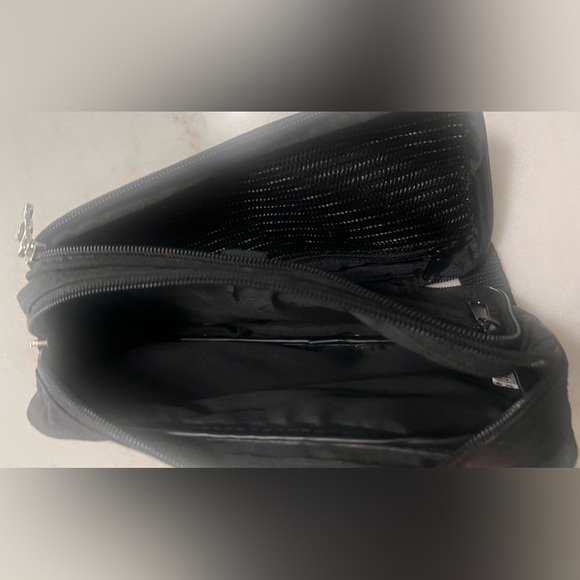 Mickey Mouse Black Belt Bag Fanny Pack With Mouse Silver Tone Zipper Pulls - Picture 6 of 10